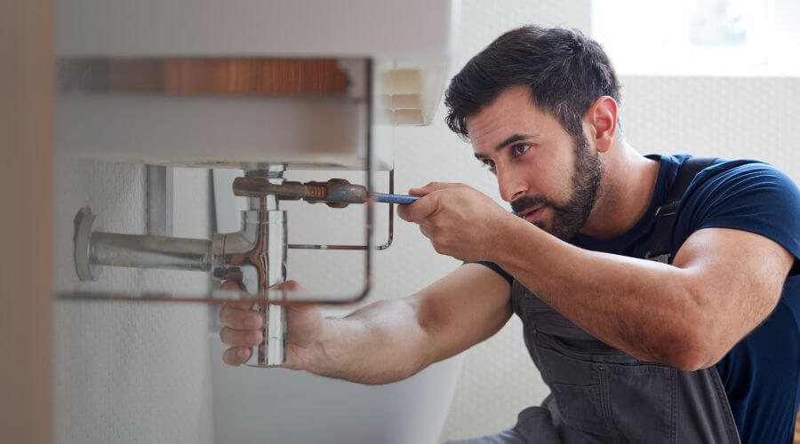 Professional sink repair services in Melrose, MT